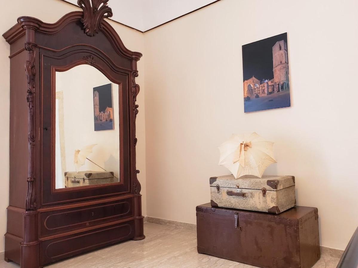 Dimora Maggi Al Corso - Affitti Brevi Italia Apartment Monte Sant'Angelo Bagian luar foto