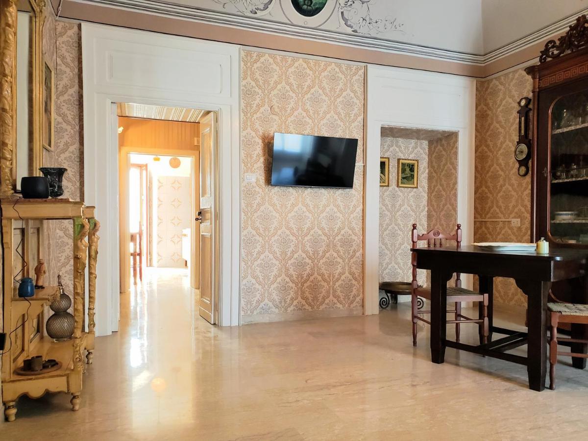 Dimora Maggi Al Corso - Affitti Brevi Italia Apartment Monte Sant'Angelo Bagian luar foto